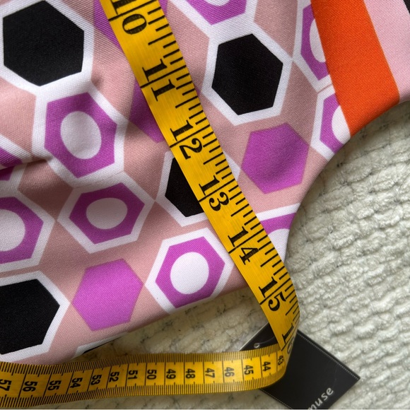 NWT Muse fitted pink sheath dress /geometric design. Sleeveless. Size 0 - Picture 10 of 13